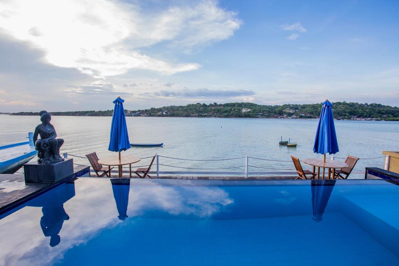 ออโรรา บีชวิว Hotel นูซาเลมโบงัน ภายนอก รูปภาพ